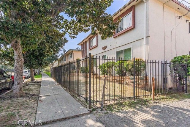 4017 Gelber Place, Los Angeles, CA 90008