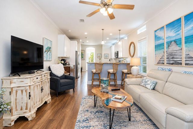 6119 N Ficus Lane, Atlantis, FL 33462