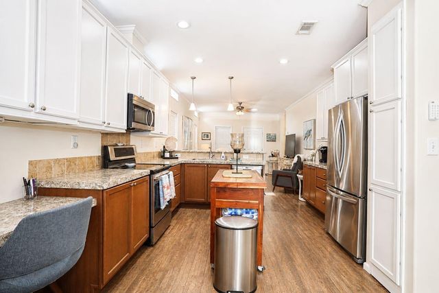 6119 N Ficus Lane, Atlantis, FL 33462
