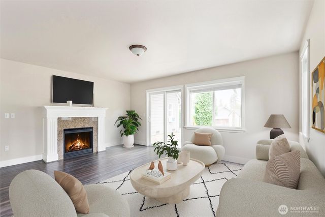 11607 9th Drive SE, Everett, WA 98208