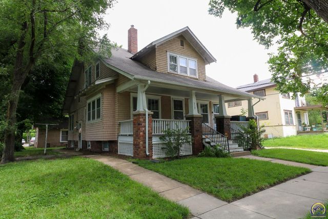 312 E 8th Ave, Emporia, KS 66801