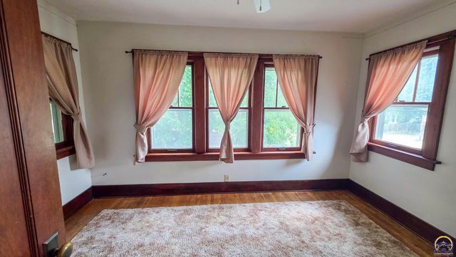 312 E 8th Ave, Emporia, KS 66801