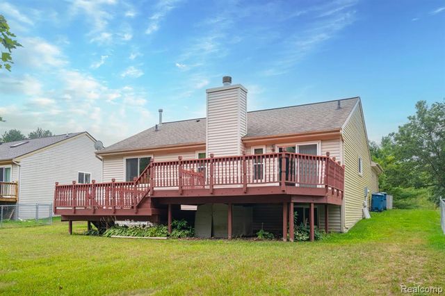 15177 Seeley Drive, Holly, MI 48442