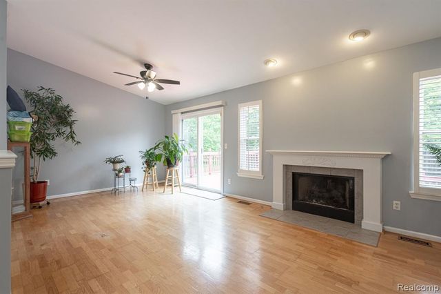 15177 Seeley Drive, Holly, MI 48442