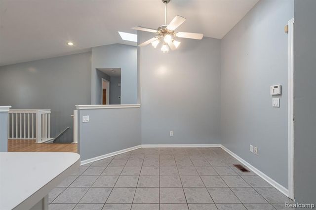 15177 Seeley Drive, Holly, MI 48442