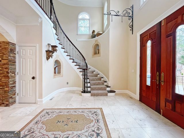 6709 Wooded Cove Court, Flowery Branch, GA 30542
