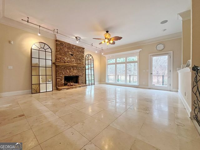 6709 Wooded Cove Court, Flowery Branch, GA 30542