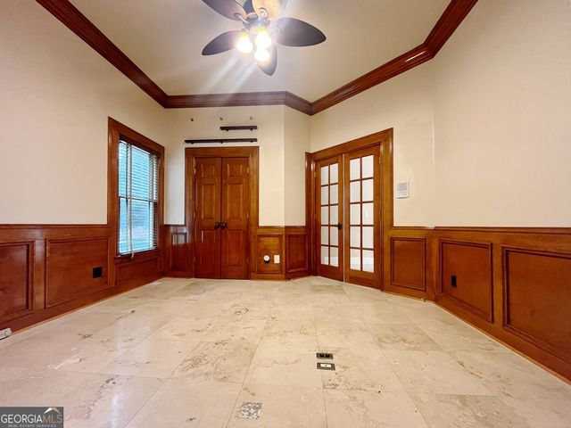 6709 Wooded Cove Court, Flowery Branch, GA 30542