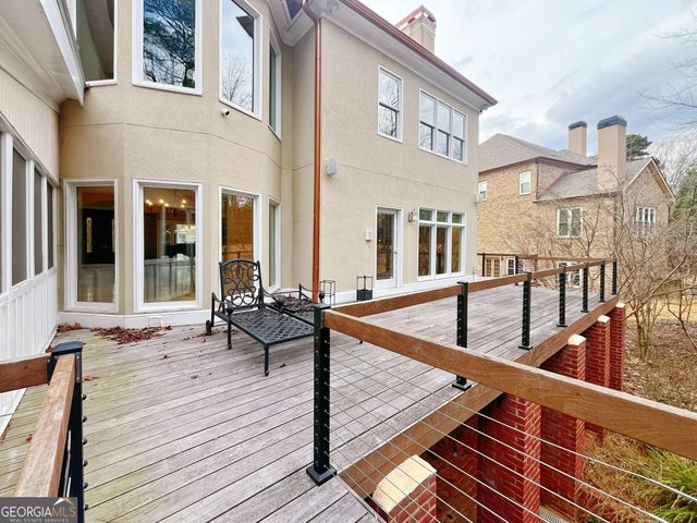 6709 Wooded Cove Court, Flowery Branch, GA 30542