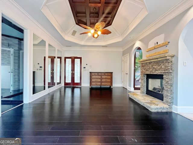 6709 Wooded Cove Court, Flowery Branch, GA 30542