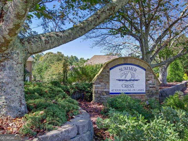 6709 Wooded Cove Court, Flowery Branch, GA 30542