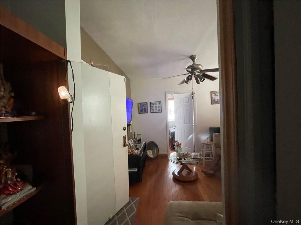123-03 111 Avenue, South Ozone Park, NY 11420 — photo 5