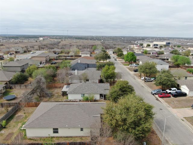 281 Leonardo ST, Kyle, TX 78640