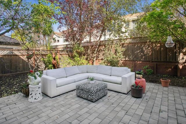 220 Eagle Trace Drive, Half Moon Bay, CA 94019