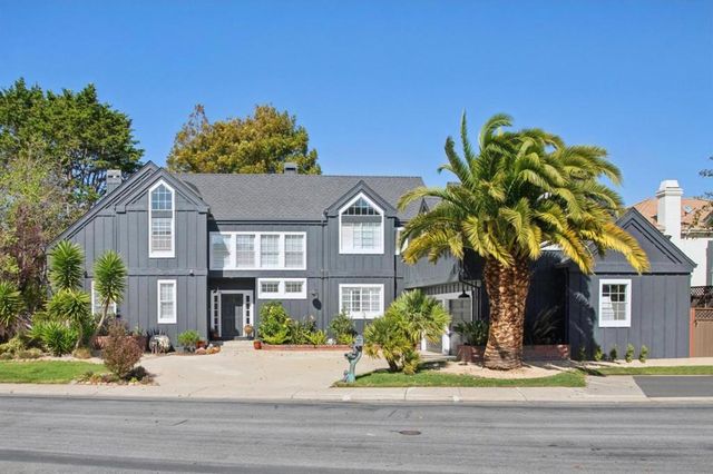 220 Eagle Trace Drive, Half Moon Bay, CA 94019