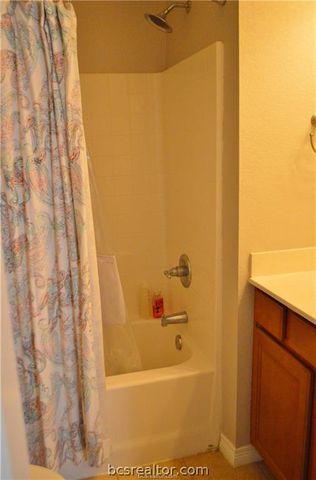 1000 Spring Loop 1604, College Station, TX 77840