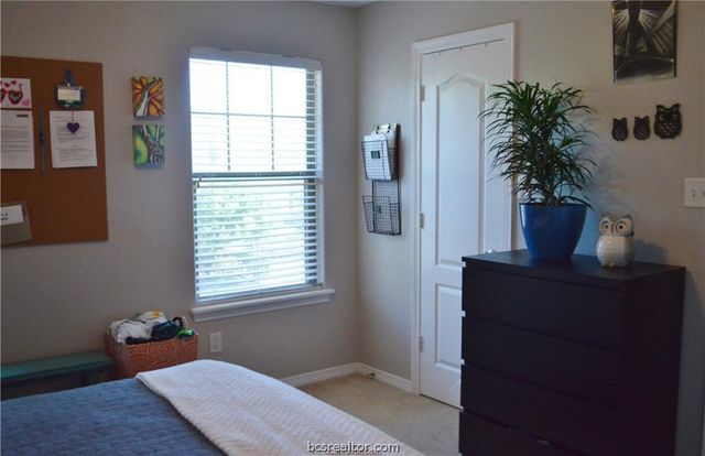 1000 Spring Loop 1604, College Station, TX 77840