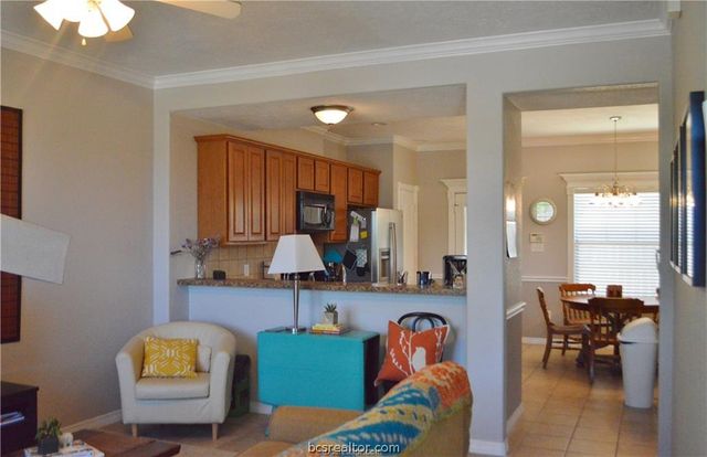 1000 Spring Loop 1604, College Station, TX 77840