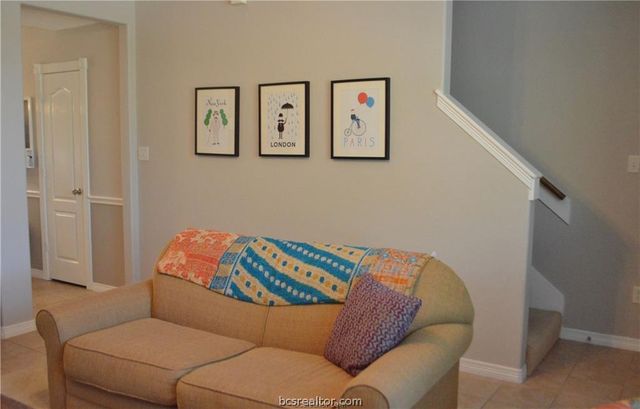 1000 Spring Loop 1604, College Station, TX 77840