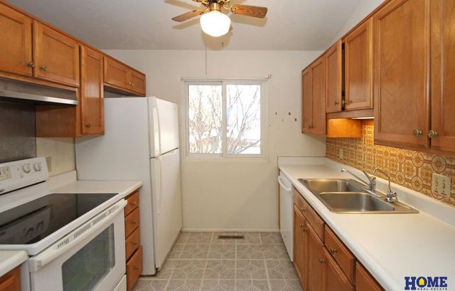 1141 Colony Lane, Lincoln, NE 68505