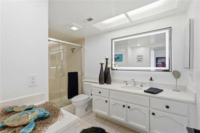 19225 Seabrook, Huntington Beach, CA 92648