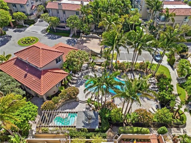 19225 Seabrook, Huntington Beach, CA 92648