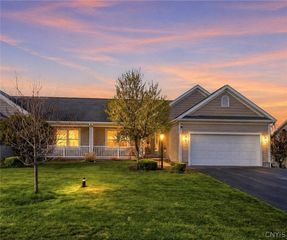 3778 Pegasus Circle, Camillus, NY 13209