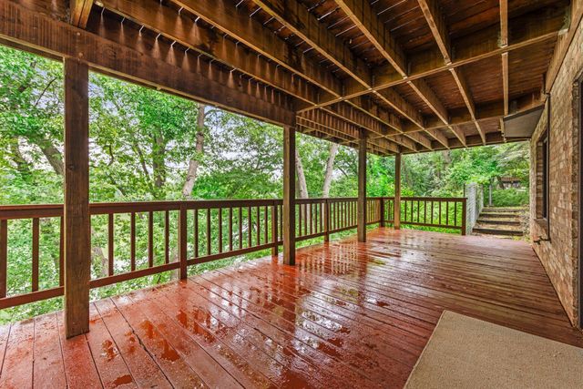 1267 Nursery Hill Lane, Arden Hills, MN 55112