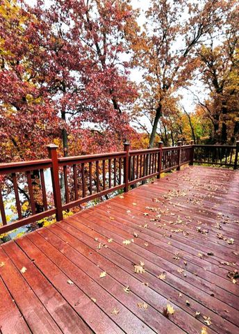 1267 Nursery Hill Lane, Arden Hills, MN 55112