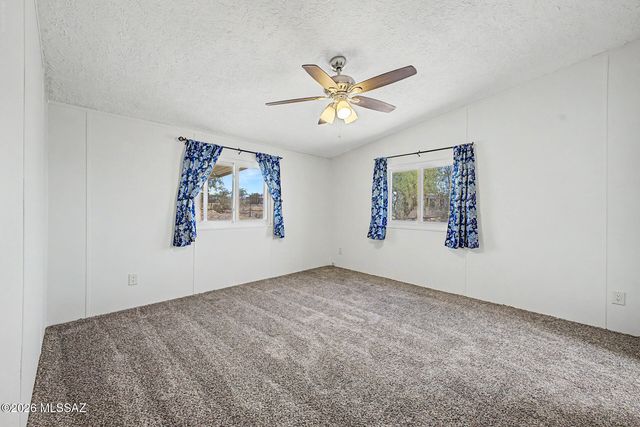 13255 S Hound Dog Road, Vail, AZ 85641