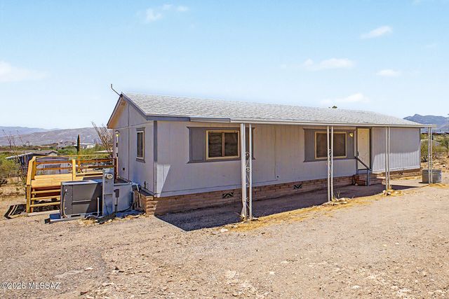 13255 S Hound Dog Road, Vail, AZ 85641