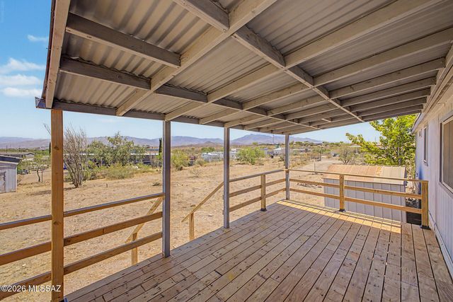 13255 S Hound Dog Road, Vail, AZ 85641
