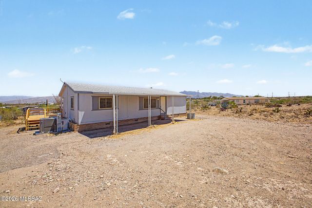 13255 S Hound Dog Road, Vail, AZ 85641