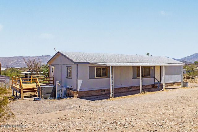 13255 S Hound Dog Road, Vail, AZ 85641