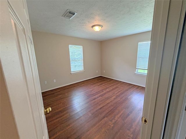123 Robinson Road, Oyster Creek, TX 77541