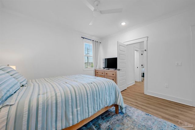 5626 Trout Ln, Pensacola, FL 32507