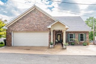 431 Lockhaven Pt, Hot Springs, AR 71913