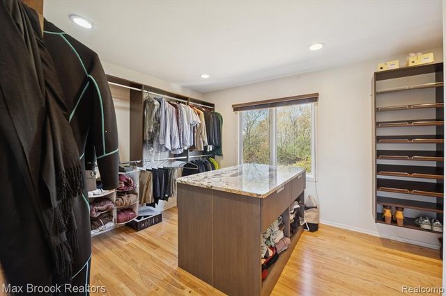 25797 Arcadia Drive, Novi, MI 48374