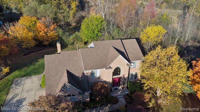 25797 Arcadia Drive, Novi, MI 48374