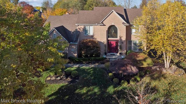 25797 Arcadia Drive, Novi, MI 48374