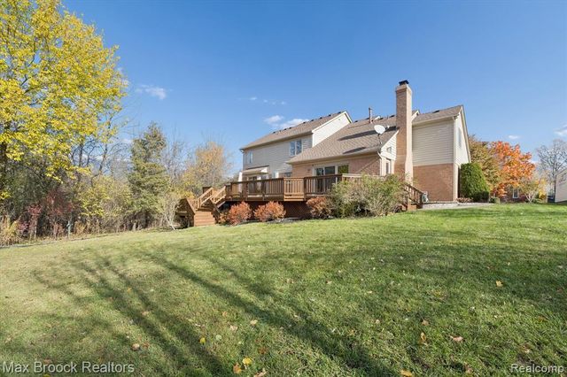 25797 Arcadia Drive, Novi, MI 48374