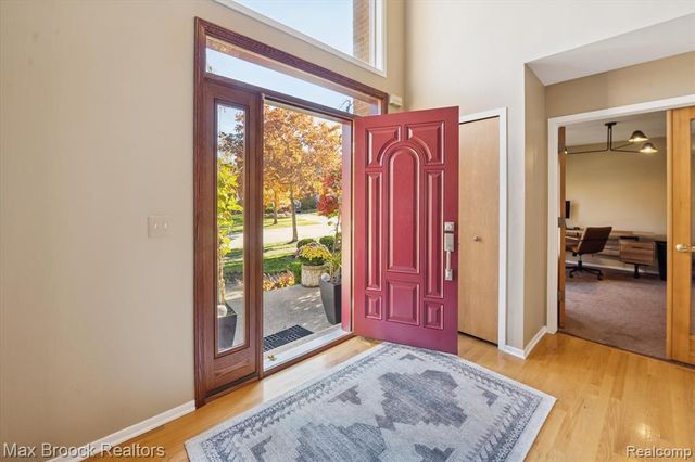 25797 Arcadia Drive, Novi, MI 48374