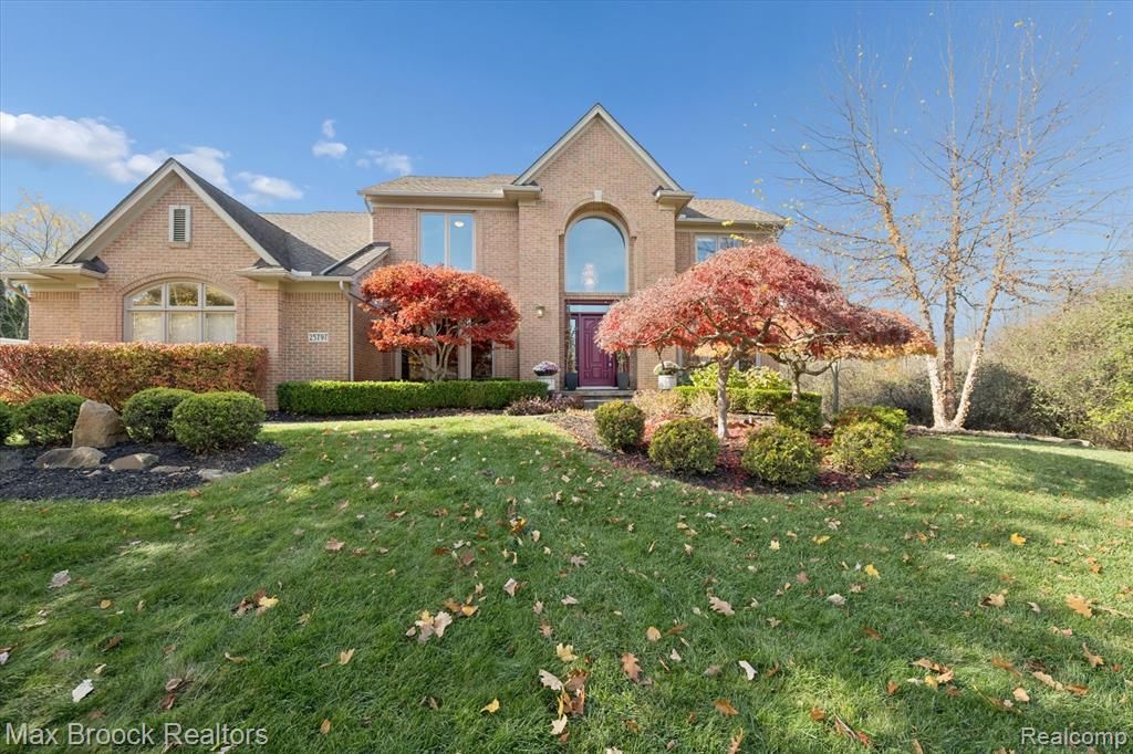 25797 Arcadia Drive, Novi, MI 48374
