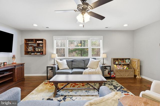 10798 W CRESTVIEW LN, Laurel, MD 20723