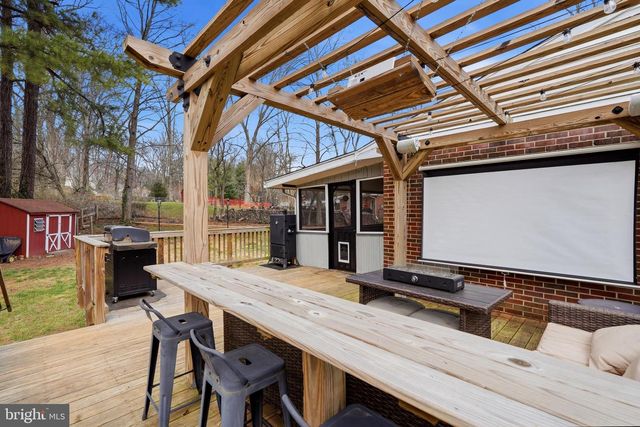 10798 W CRESTVIEW LN, Laurel, MD 20723