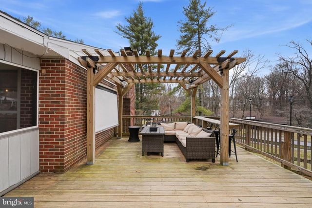 10798 W CRESTVIEW LN, Laurel, MD 20723