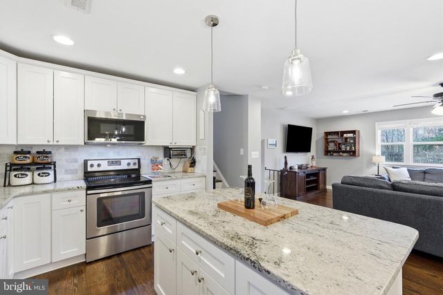 10798 W CRESTVIEW LN, Laurel, MD 20723