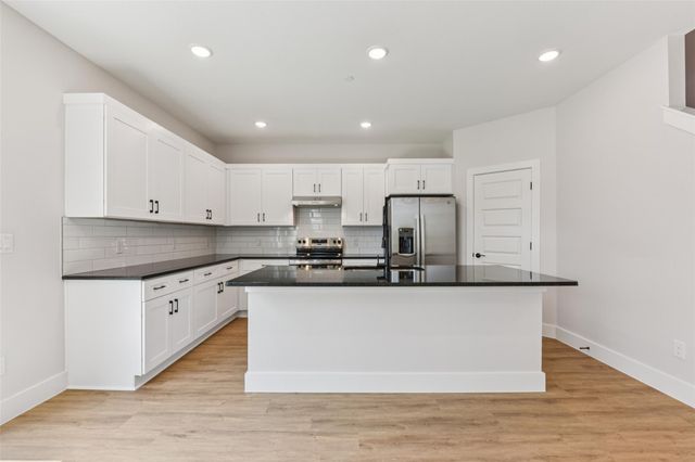 9311 Curious Squirrel ST, Austin, TX 78744