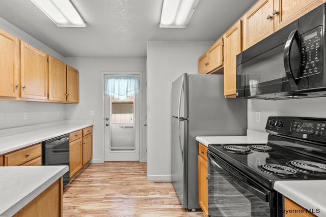 4710 EASY ST, Cheyenne, WY 82009