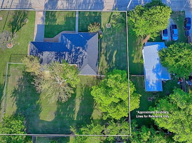 933 N Main Street, Muenster, TX 76252
